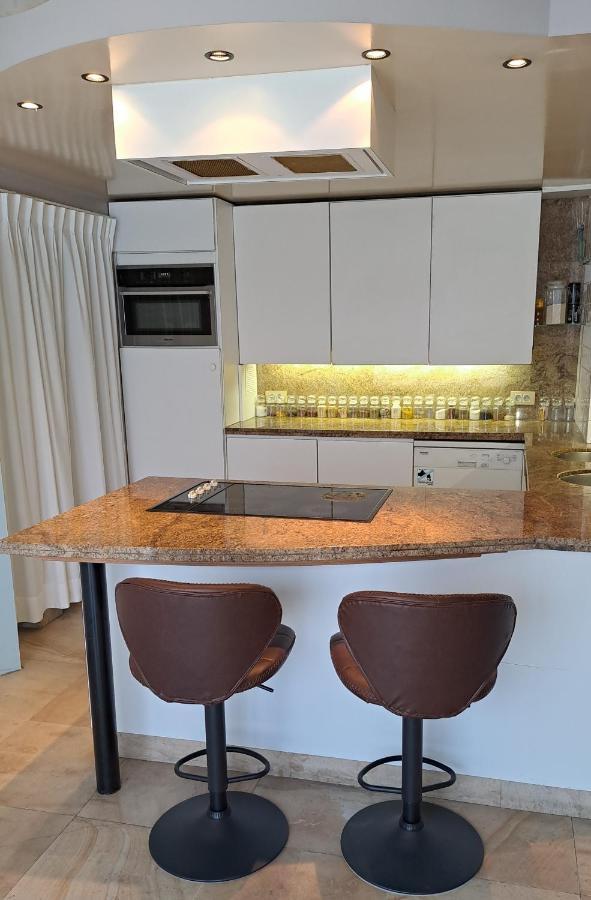 Beautyd Familie- Of Gezinskamer Junior-Suite Centrum Gullegem Wevelgem Εξωτερικό φωτογραφία